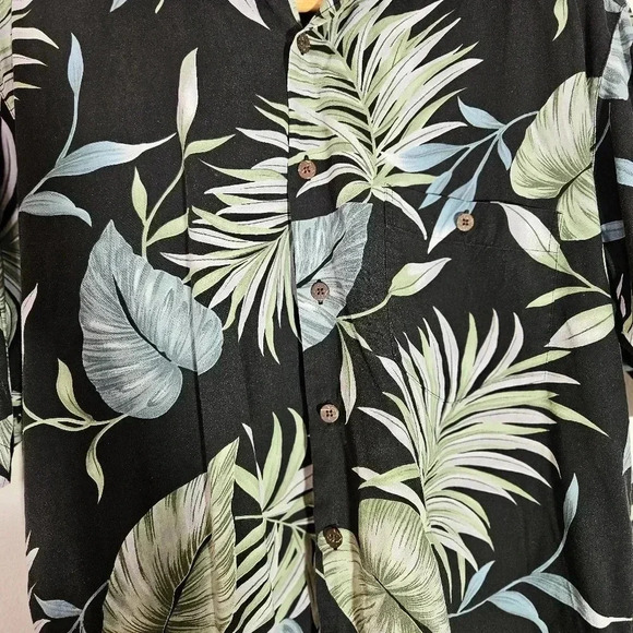 Panttana Mens Hawaiian Shirt Medium Cotton Button Up Floral Black Island Palm - Picture 5 of 10